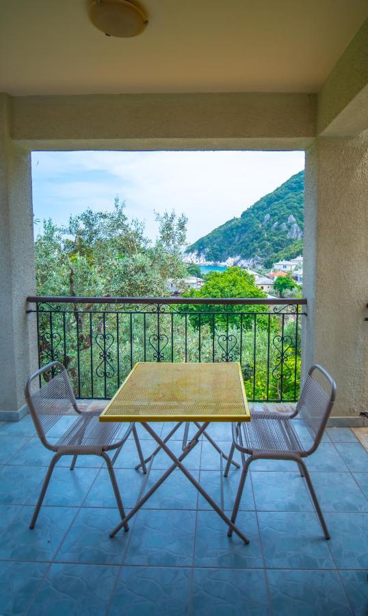 Olive House In Damouchari With A Sea View - Delicious Houses Exterior foto